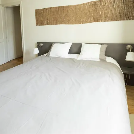 Mansion In Par Dela With Pool Hastiere-par-dela