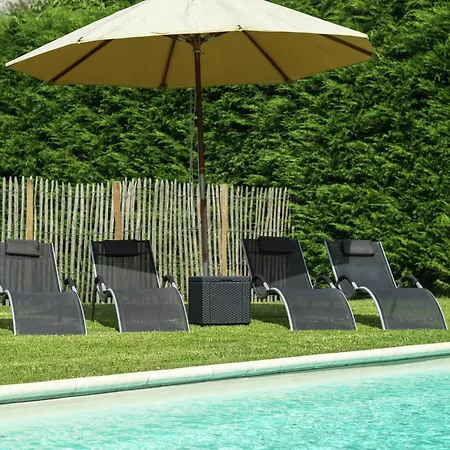 Mansion In Par Dela With Pool Hastiere-par-dela