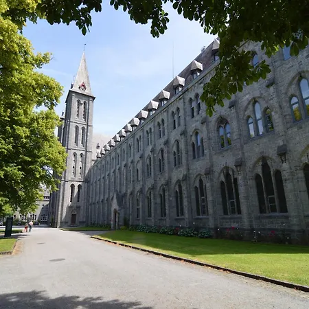 Mansion In Par Dela With Pool